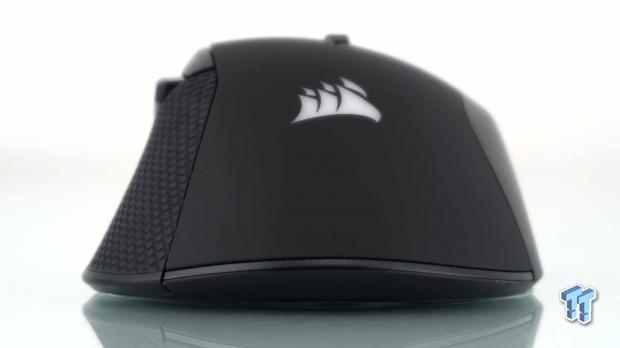 Corsair Ironclaw RGB FPS/MOBA Gaming Mouse Review 09