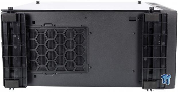 Enermax Equilence Mid-Tower Chassis Review 12 Enermax Equilence Mid-Tower Chassis Review 12
