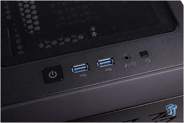 Corsair iCUE 220T RGB Mid-Tower Chassis Review 08