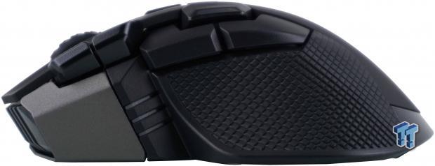 Corsair IRONCLAW RGB WIRELESS Gaming Mouse Review 11