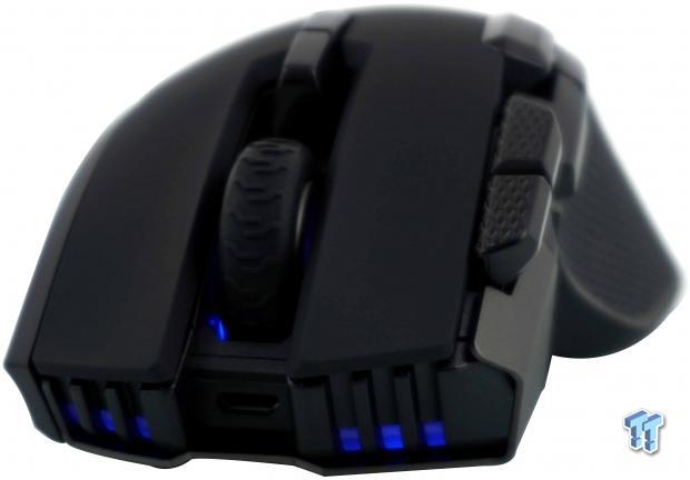 Corsair IRONCLAW RGB WIRELESS Gaming Mouse Review 27