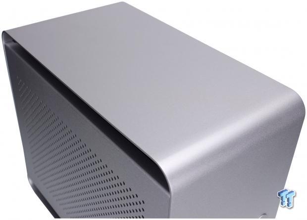 Streacom DA2 Mini-ITX Chassis Review 08 Streacom DA2 Mini-ITX Chassis Review 08