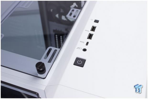 Corsair Crystal 680X Mid-Tower Chassis Review 08