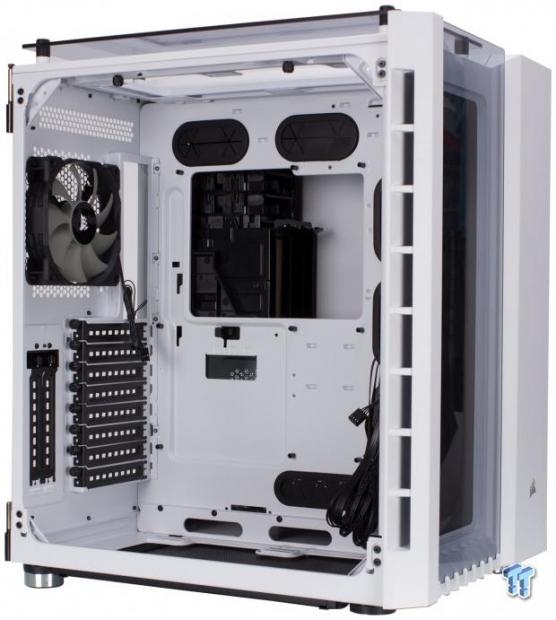 Corsair Crystal 680X Mid-Tower Chassis Review