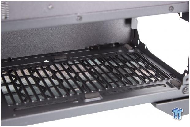 MAINGEAR Vybe Mid-Tower Chassis with APEX ICS Review 25