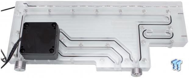 MAINGEAR Vybe Mid-Tower Chassis with APEX ICS Review 32
