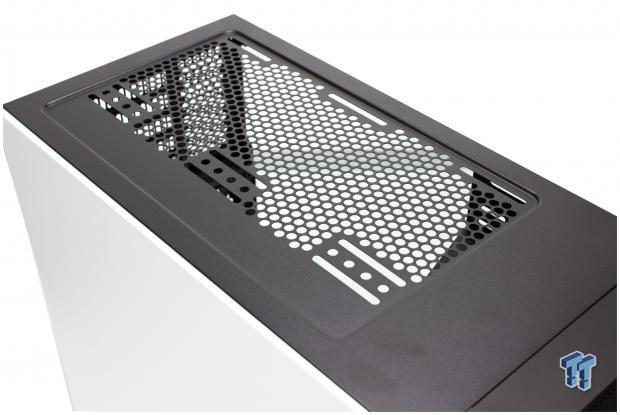 SilverStone Redline RL08 Mid-Tower Chassis Review 17
