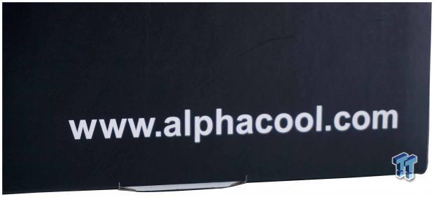 Alphacool Eisbaer Aurora 360 CPU Digital RGB Cooler Review 04