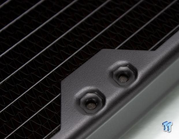 Corsair HydroX Custom Liquid Cooling Review 10