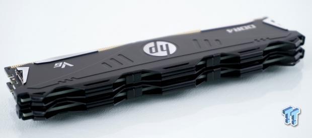 HP V6 DDR4-3200 16GB Dual-Channel Memory Kit Review 06