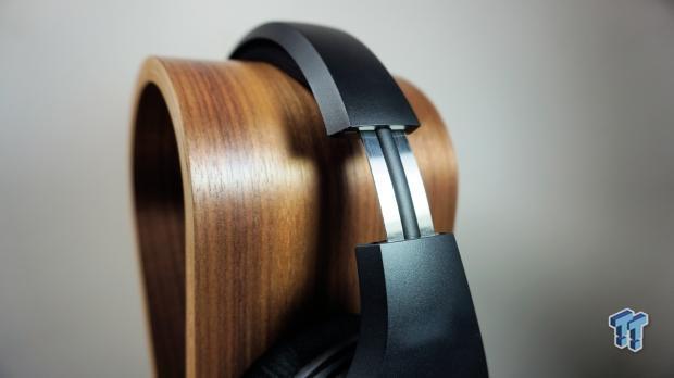 HyperX Cloud Stinger Core Wireless 7.1 Gaming Headset Review 09