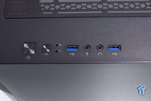 Open Gallery Antec Dark Fleet DF600 FLUX Mid-Tower Chassis Review 10