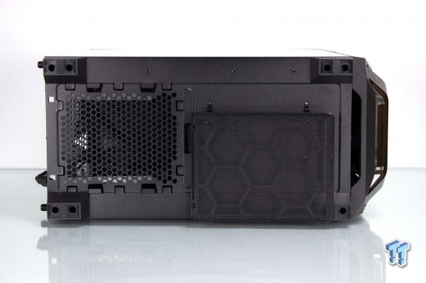 Open Gallery Antec Dark Fleet DF600 FLUX Mid-Tower Chassis Review 15