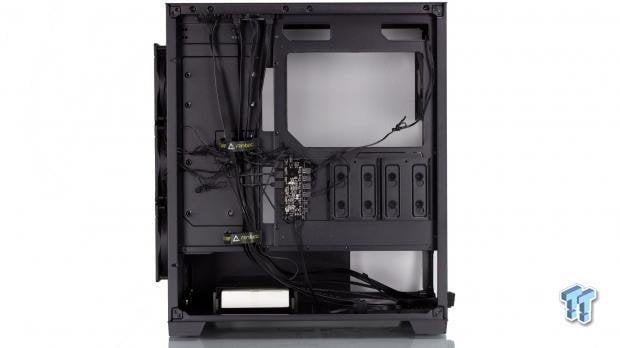 Antec Dark Fleet DF600 FLUX Mid-Tower Chassis Review 22