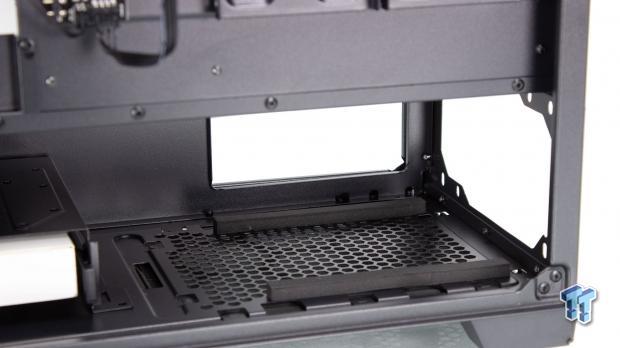 Antec Dark Fleet DF600 FLUX Mid-Tower Chassis Review 24