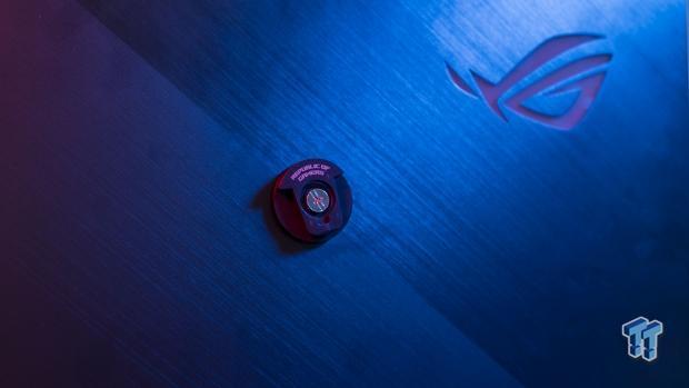 Open Gallery ASUS ROG Strix XG17AHP Review: Portable 1080p 240Hz gaming monitor 110