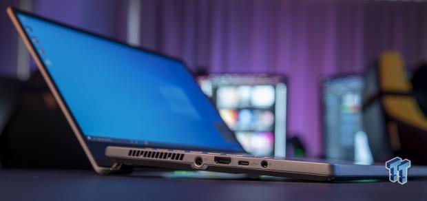 Open Gallery ASUS ROG Strix XG17AHP Review: Portable 1080p 240Hz gaming monitor 136