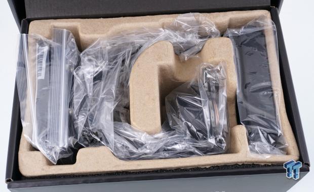 ASUS ROG RYUO RGB 120 RGB Liquid CPU Cooler Review 07