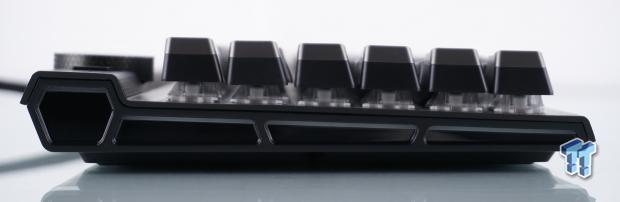 Corsair K100 RGB Optical-Mechanical Gaming Keyboard Review 14 Corsair K100 RGB Optical-Mechanical Gaming Keyboard Review 14