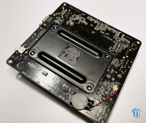 ASRock DeskMini X300 Mini PC Review