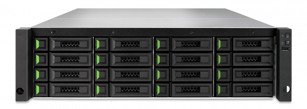 QSAN XCubeNXT XN8016D 16-Bay 3U Review 02