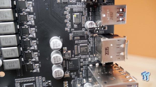 GIGABYTE Z590 Vision G Motherboard Review 15