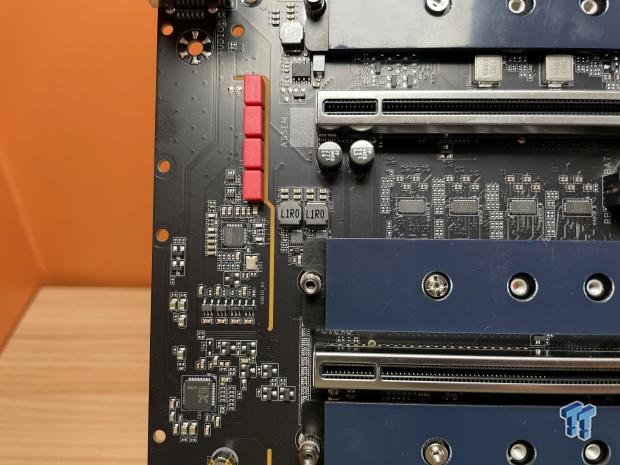 GIGABYTE Z590 AORUS Master Motherboard Review 18