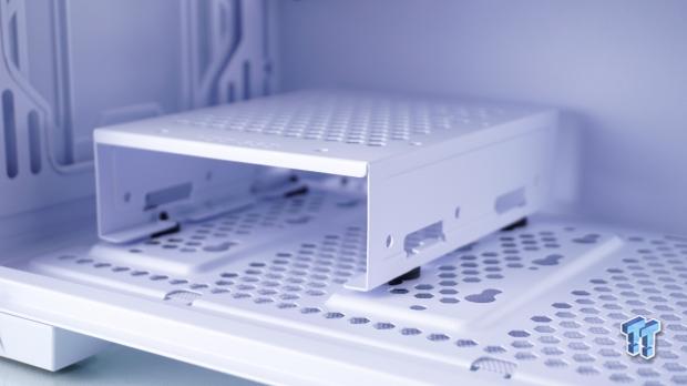XPG STARKER Mid-Tower Chassis Review 23 XPG STARKER Mid-Tower Chassis Review 23