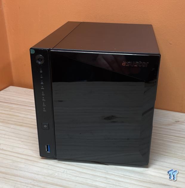 ASUSTOR Drivestor 4 Pro (AS3304T) NAS Review