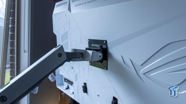 Ergotron HX Desk Monitor Arm Review: How Did I Live Without It?! 512