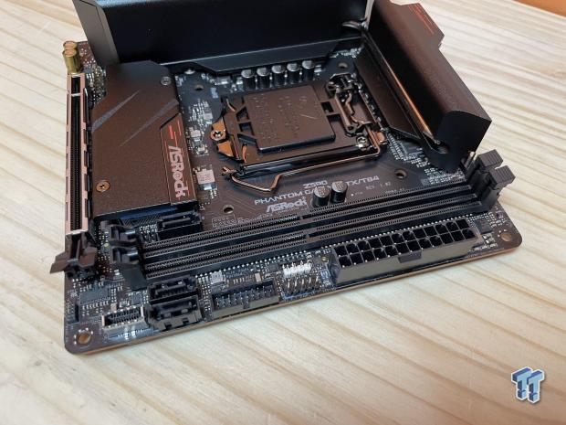 ASRock Z590 Phantom Gaming ITX/TB4 Motherboard Review