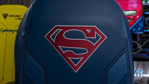 Secretlab TITAN Evo 2022 Superman Edition Gaming Chair Review 806