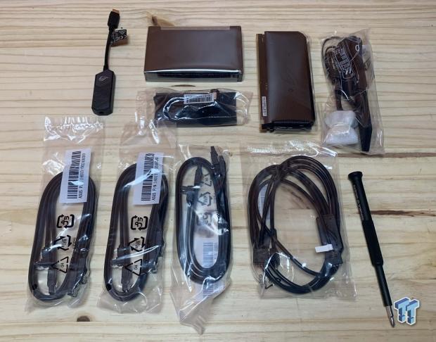 ASUS ROG Crosshair VIII Extreme Motherboard Review 07