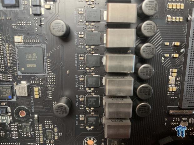 ASUS ROG Crosshair VIII Extreme Motherboard Review 18