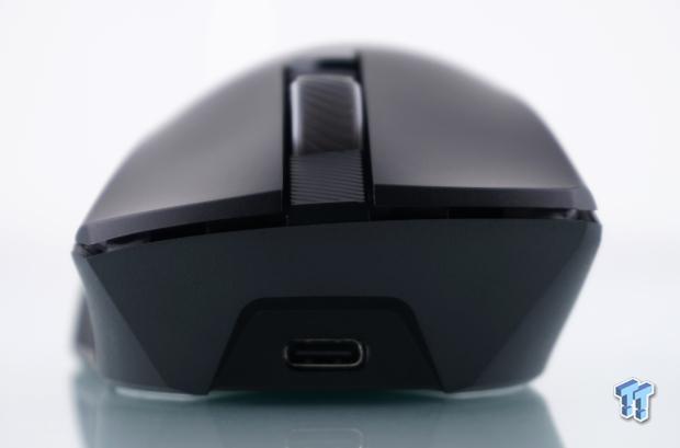 ASUS ROG Gladius III Wireless Gaming Mouse Review 14