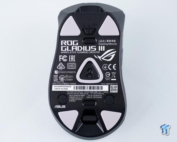 ASUS ROG Gladius III Wireless Gaming Mouse Review 16