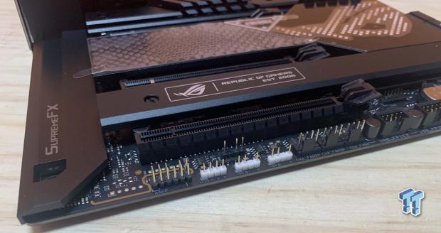 ASUS ROG Maximus Z690 Hero Motherboard Review 10 ASUS ROG Maximus Z690 Hero Motherboard Review 10