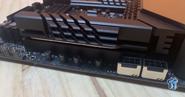 ASUS ROG Maximus Z690 Hero Motherboard Review 16 ASUS ROG Maximus Z690 Hero Motherboard Review 16