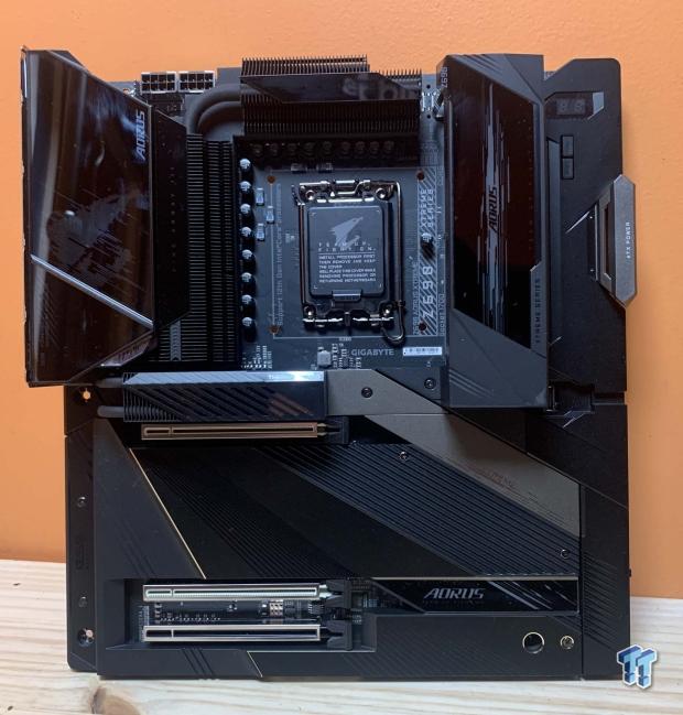 GIGABYTE Z690 AORUS XTREME