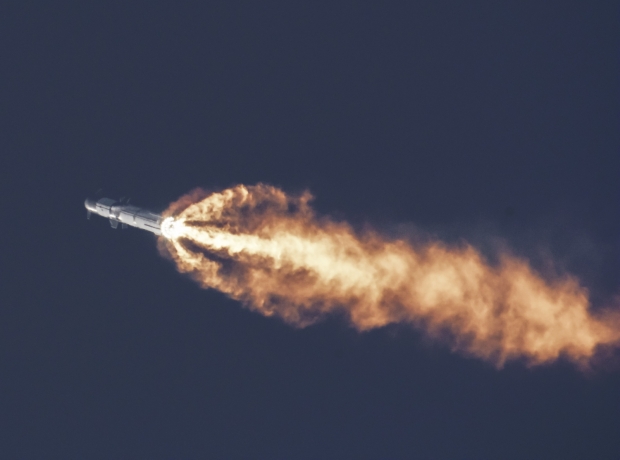 SpaceX blew a 'catastrophic' first-of-its-kind hole in the atmosphere with Starship 55156