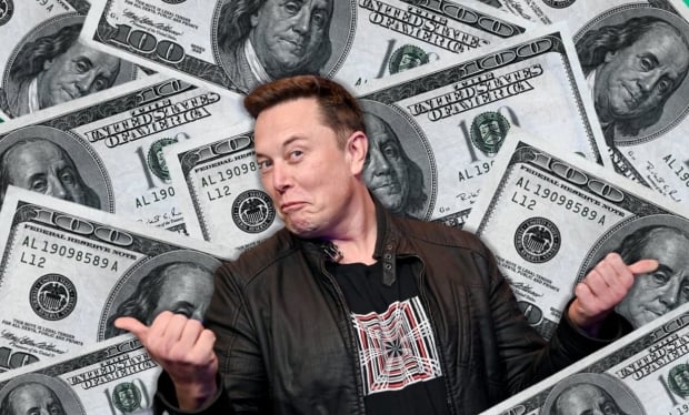 Elon Musk announces he's giving away $1 million a day to select people until Election Day