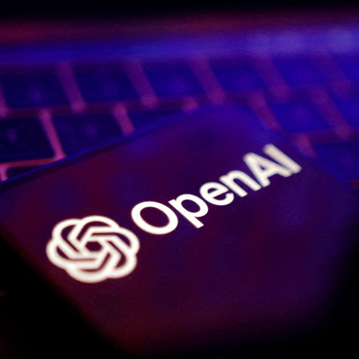 OpenAI to build its first AI chip with Broadcom and TSMC, scaling back ...