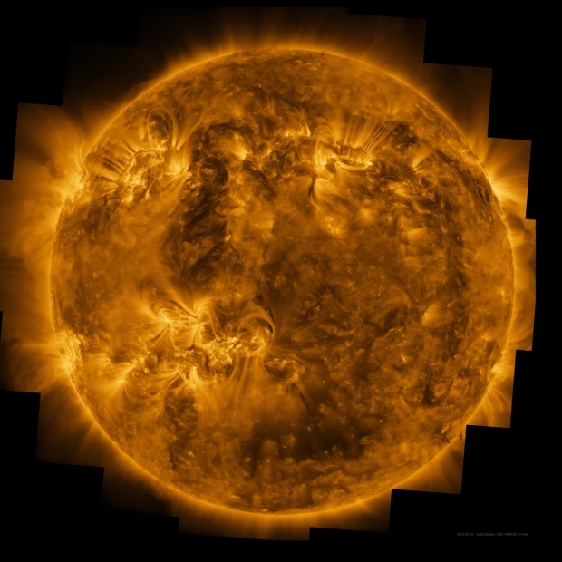 Scientists unveil breathtaking 100 mile per pixel photograph of the Sun 1232321