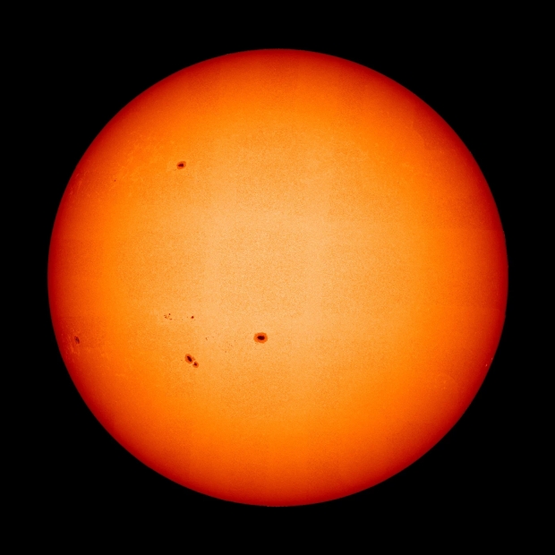 Scientists unveil breathtaking 100 mile per pixel photograph of the Sun 51656