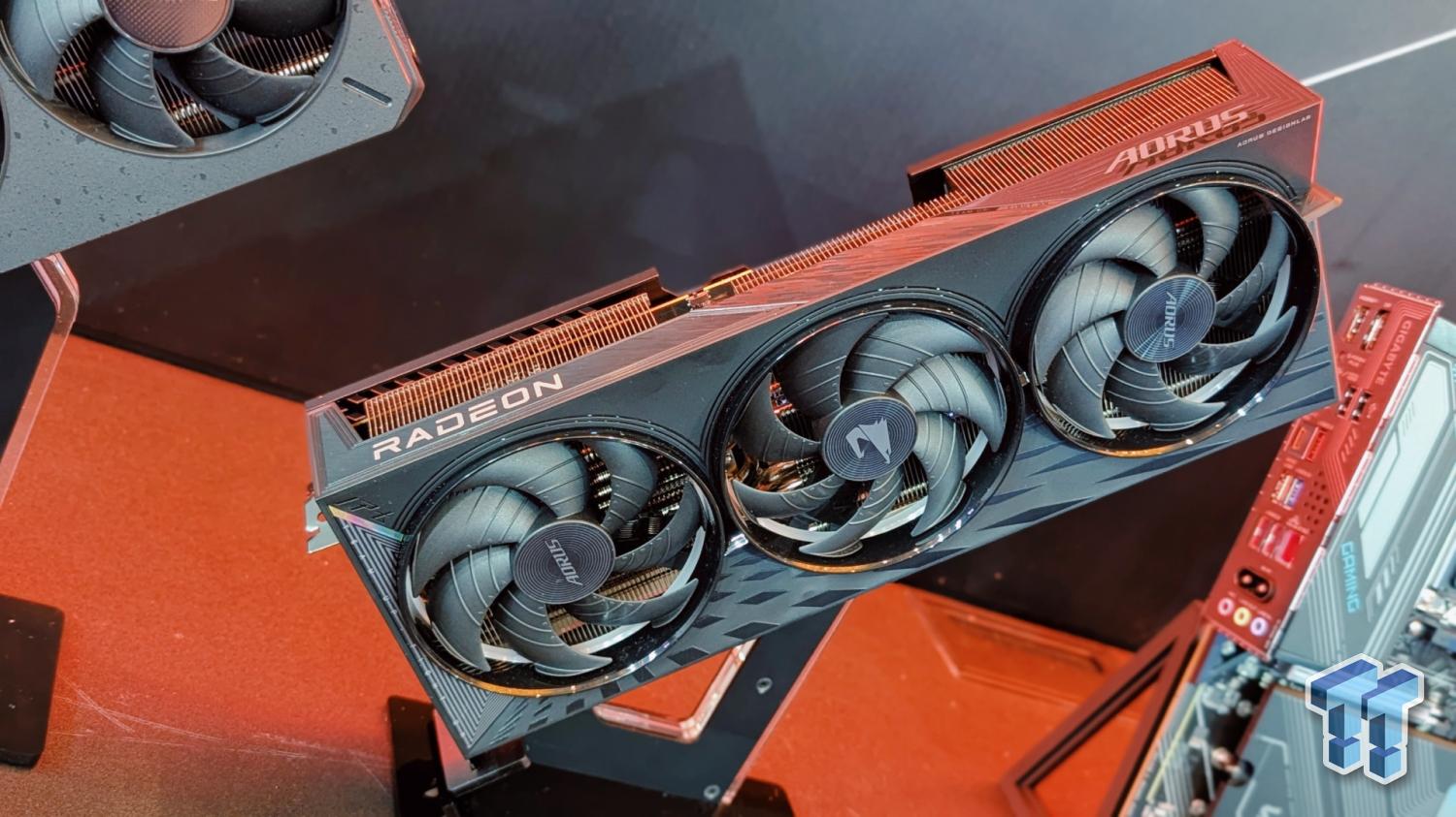 AORUS Radeon RX 9070 XT ELITE グラフィックボード（GIGABYTE