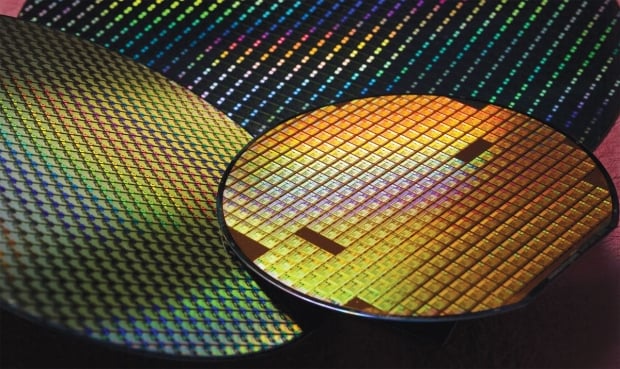 TSMC sets 'volume production' target date for 1.6nm chip 561561651