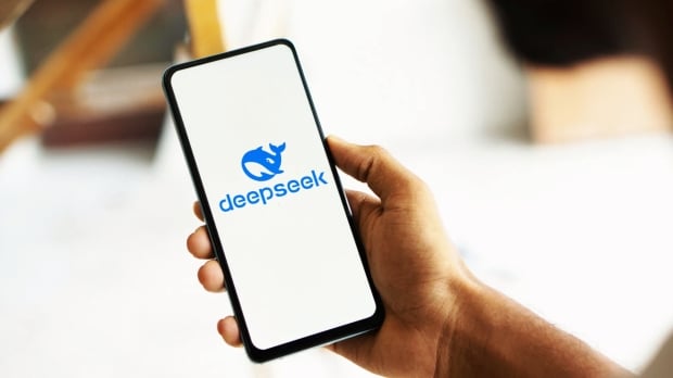 OpenAI CEO calls DeepSeek R1 'impressive' and says it's 'invigorating to have a new competitor' 2