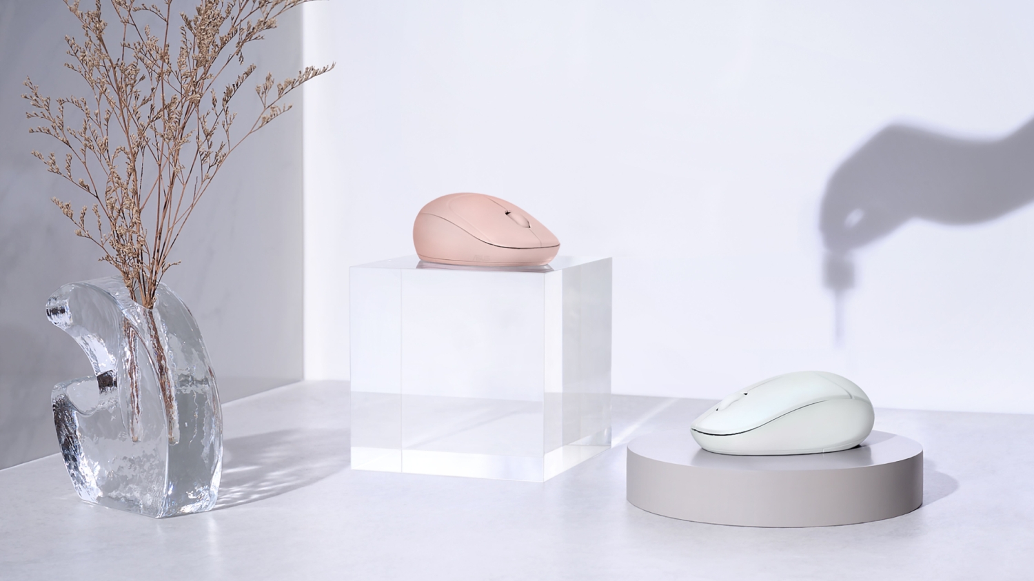 ASUS is releasing an aromatherapy mouse with a 'refillable fragrance vial'