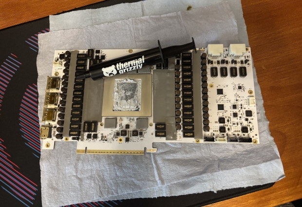 GALAX GeForce RTX 5090D HOF OC Lab tested under LN2 cooling: new 3DMark record king 25