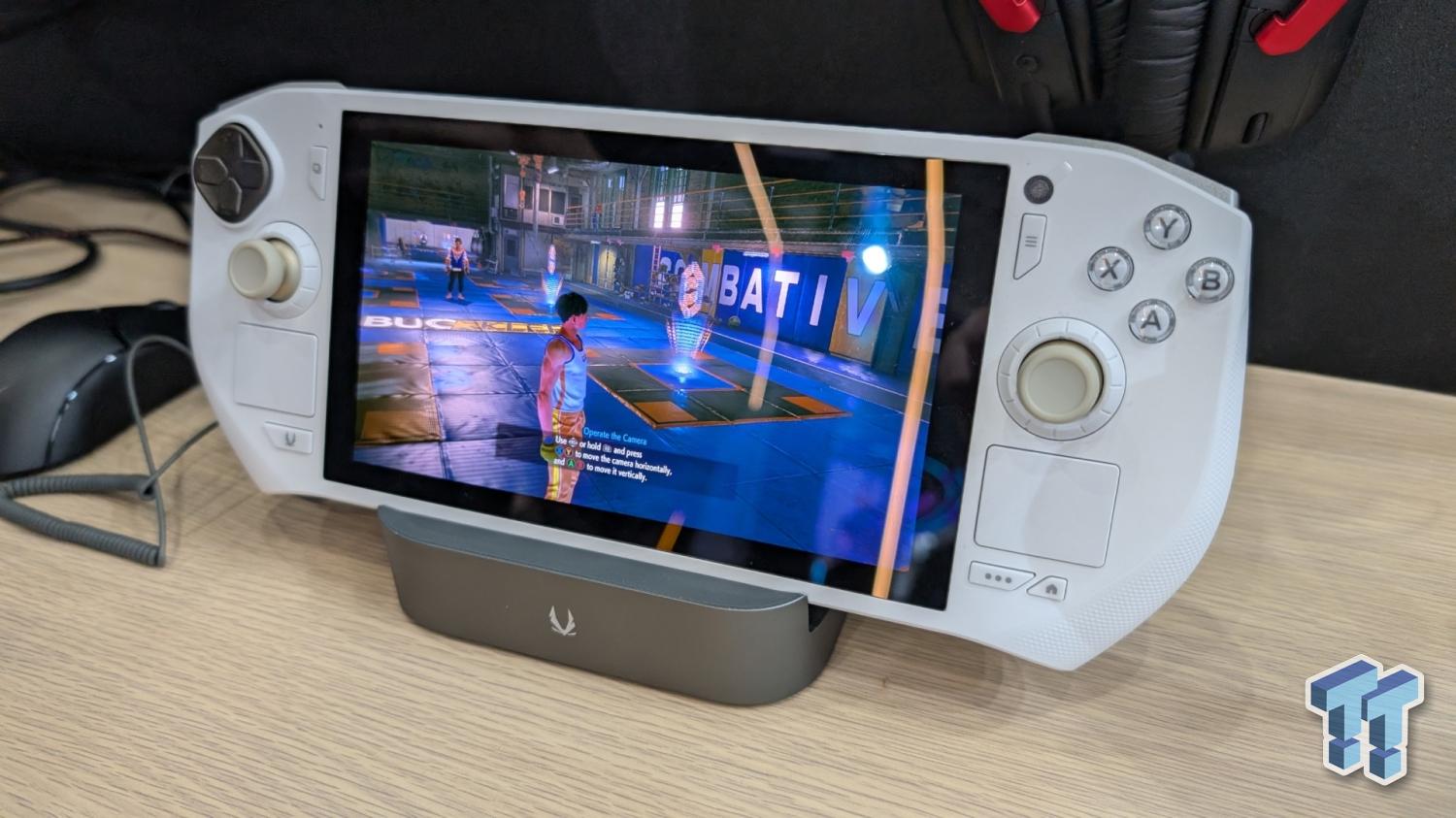 ZOTAC created a Steam Deck 2 with the Ryzen AI 9 HX 370 and Linux